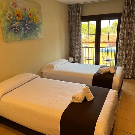 Canal Olimpic Hotel