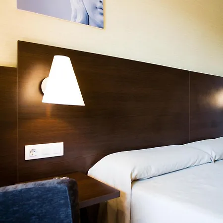 Hotel Canal Olimpic 3*