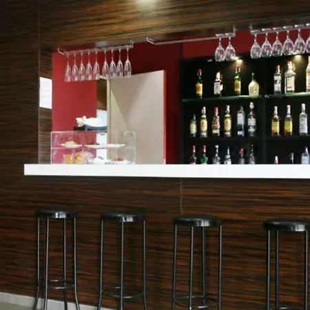 Canal Olimpic Hotel