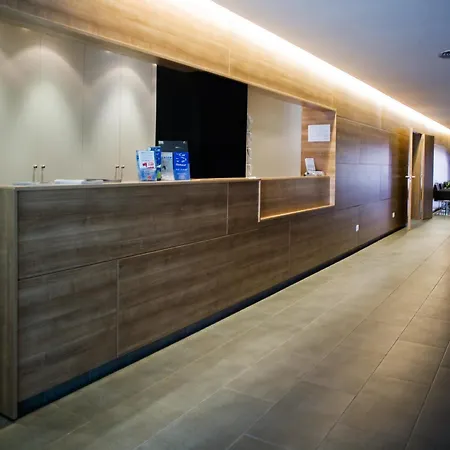 Canal Olimpic Hotel Castelldefels