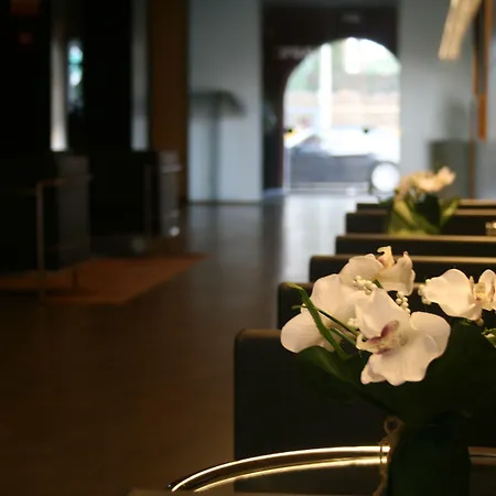 Canal Olimpic 호텔