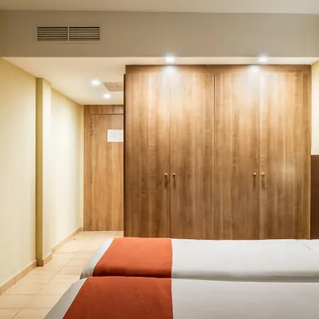 Canal Olimpic Hotel Castelldefels