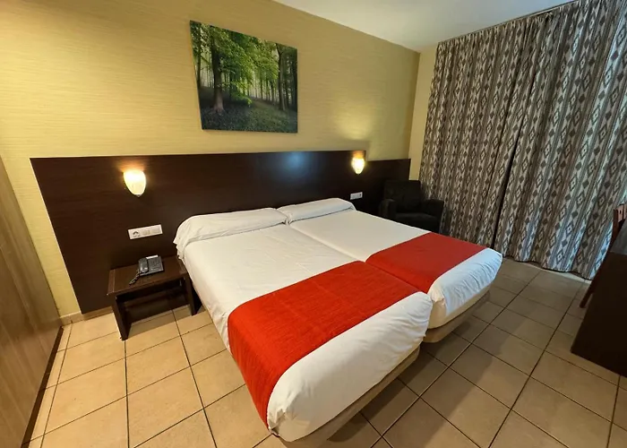 Canal Olimpic Hotel 3*