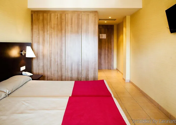 Canal Olimpic Hotel 3*